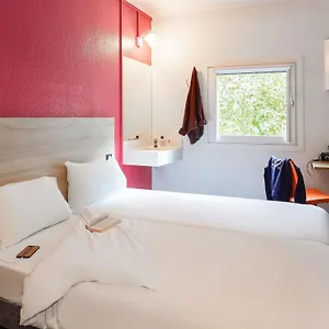 Hotel Hotelf1 Aix En Provence Sainte Victoire